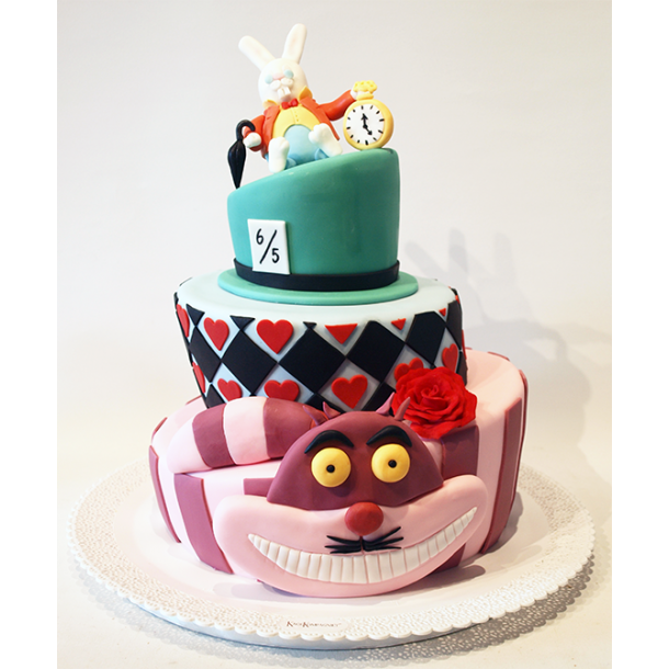 Tema festkage som Alice i eventyrland